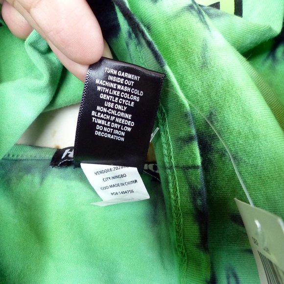 Hot Topic Alien Tie-Dye Halter Top Womens M Green Allergic To Humans Rave Kawaii - Picture 12 of 12